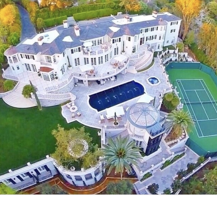 Exterior photo