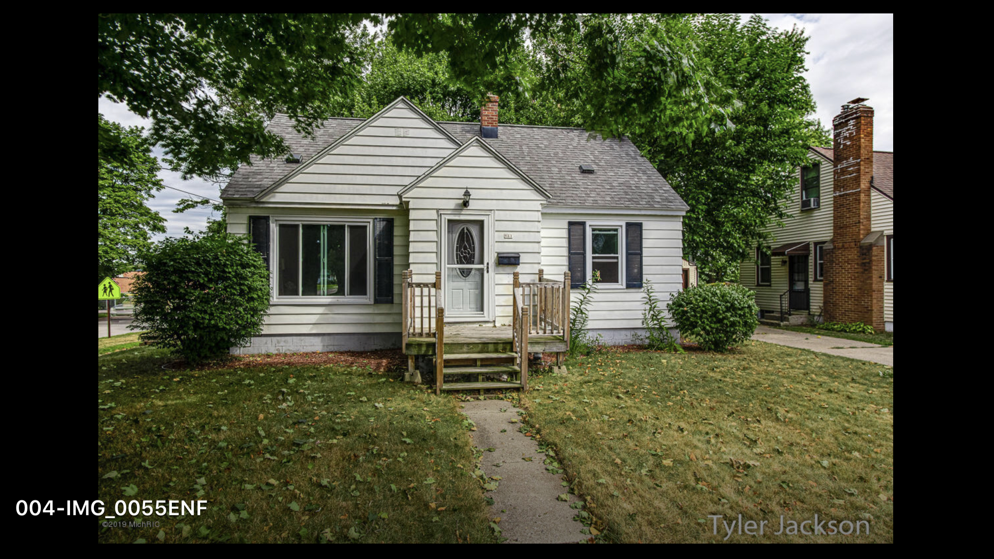 Exterior photo